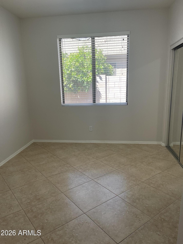 2114 E Cherry Hills Place - Photo 23