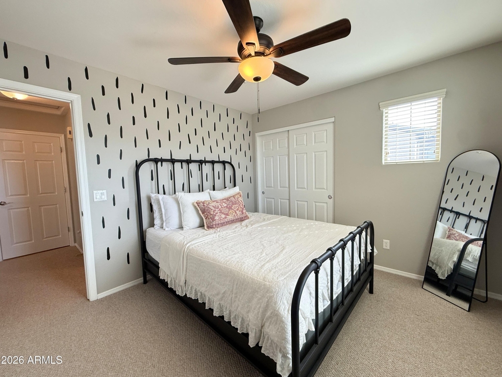 3272 E Meadowview Drive - Photo 23