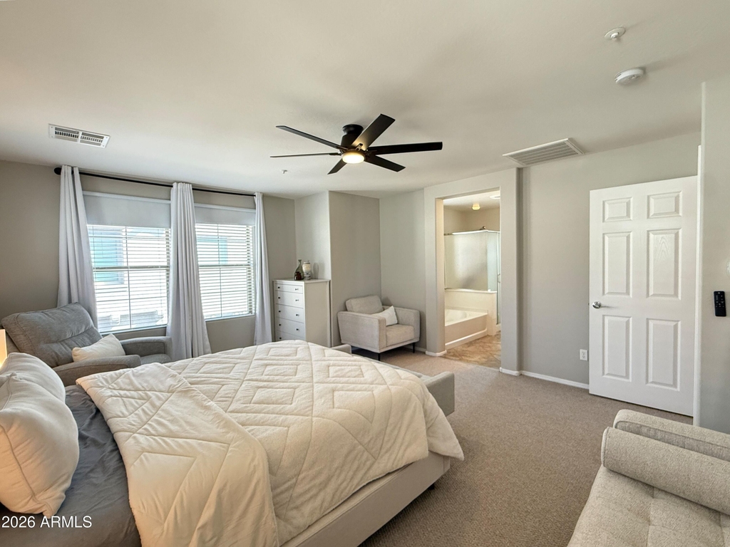 3272 E Meadowview Drive - Photo 13