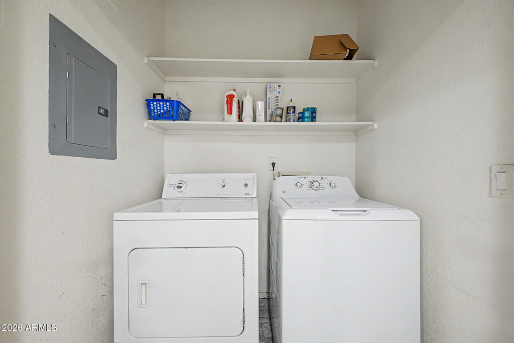 8800 N 107th Avenue - Photo 8