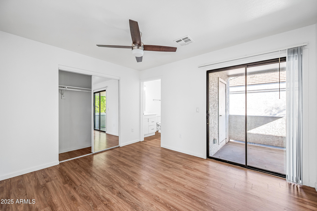 3065 N 67th Avenue - Photo 7