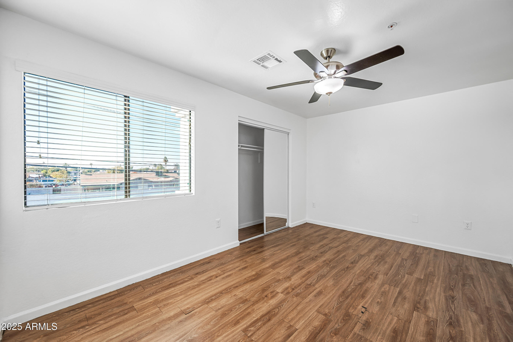 3065 N 67th Avenue - Photo 11