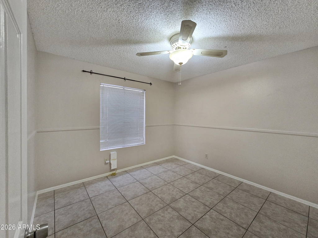 14607 N 40th Place - Photo 12
