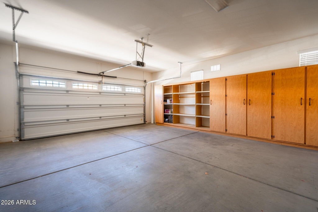 18433 W Sunnyslope Lane - Photo 24