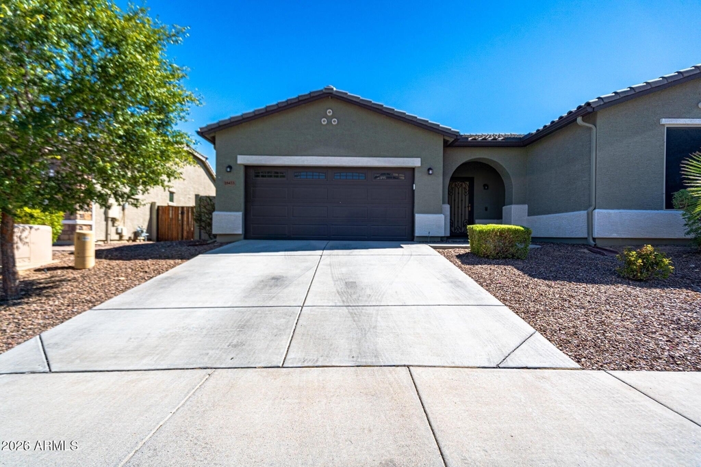 18433 W Sunnyslope Lane - Photo 26