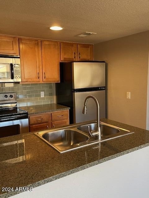 200 E Southern Avenue - Photo 2
