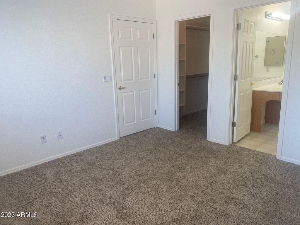 622 W Colt Road - Photo 13