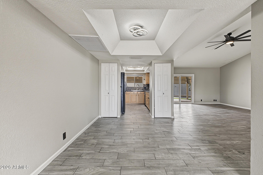 915 W Diamond Drive - Photo 8