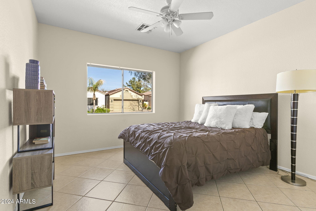 3243 E Maldonado Drive - Photo 18