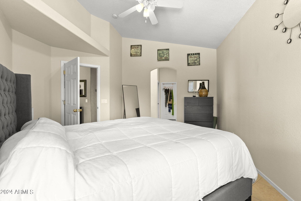 3243 E Maldonado Drive - Photo 15