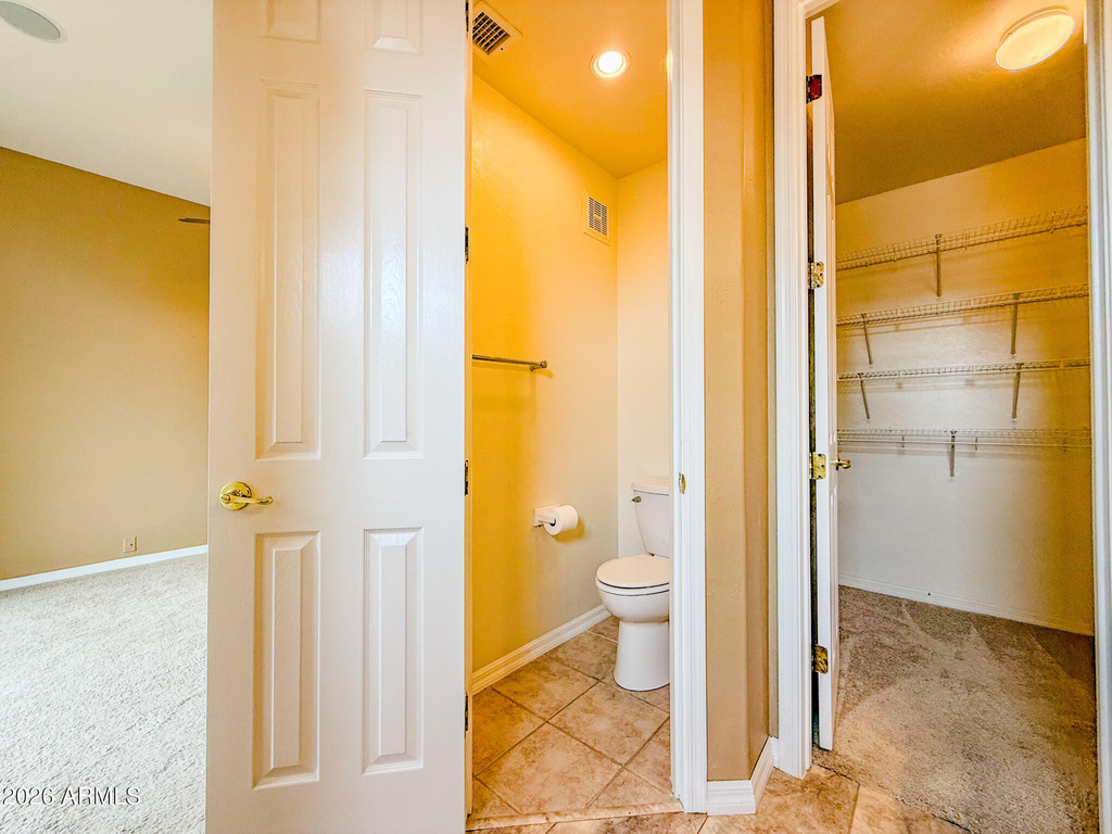 3800 S Cantabria Circle - Photo 23