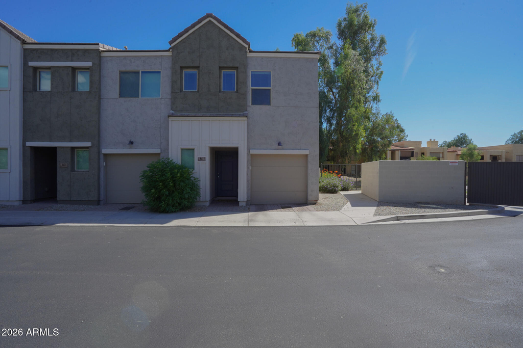 8417 N 22nd Drive - Photo 1