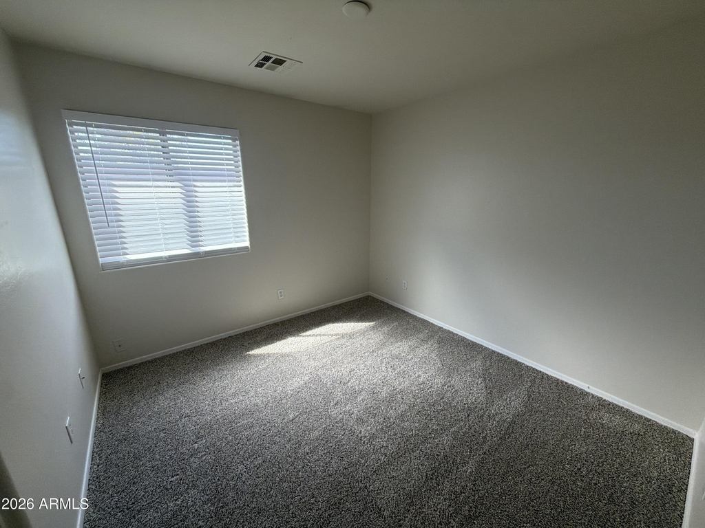7826 S 72nd Lane - Photo 11