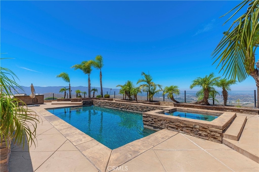 18458 Lakepointe - Photo 0