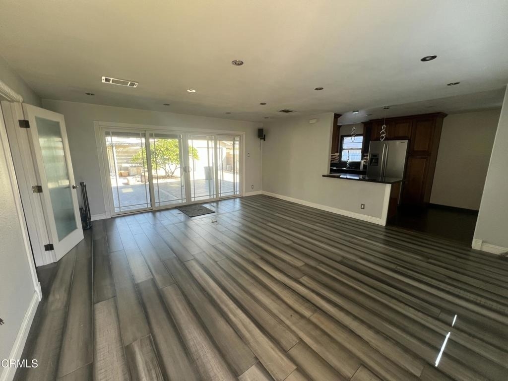 633 E G Street - Photo 15