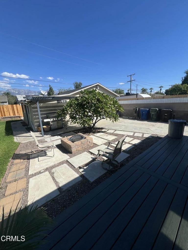 633 E G Street - Photo 16