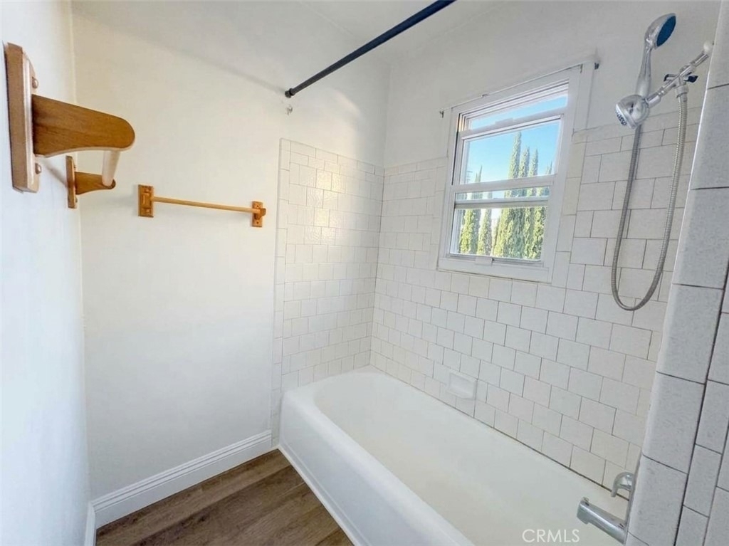 317 E Park Street - Photo 5