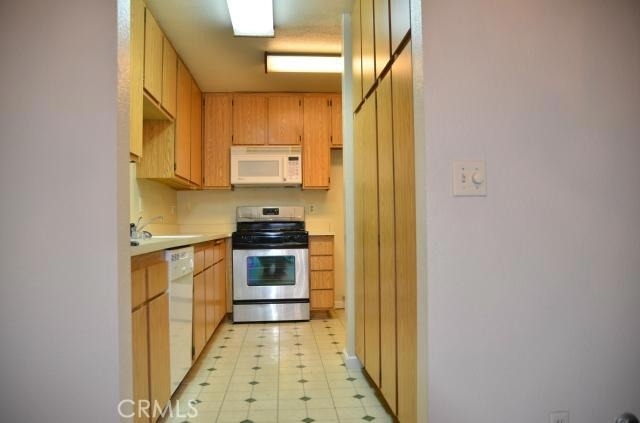1130 Golden Springs Drive - Photo 7