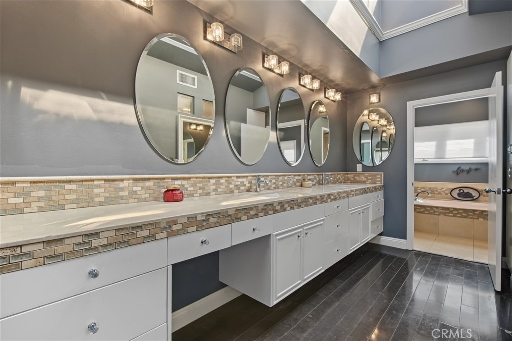 24907 Marbella Court - Photo 21