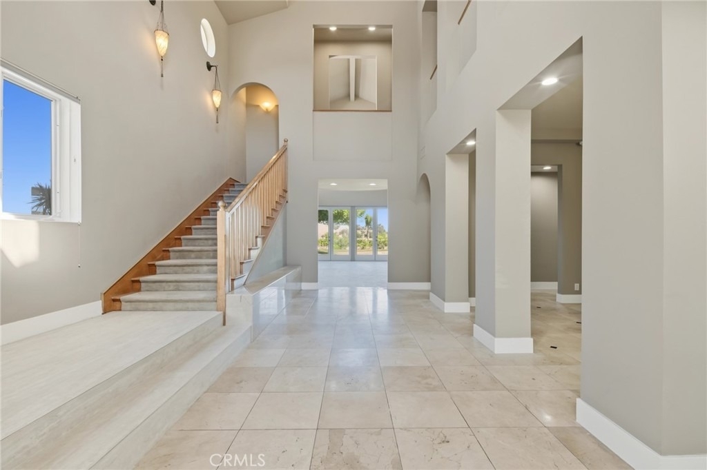 24907 Marbella Court - Photo 2