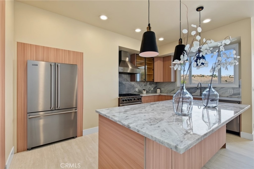 24907 Marbella Court - Photo 14
