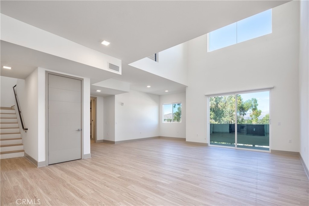 6800 Variel Avenue - Photo 1