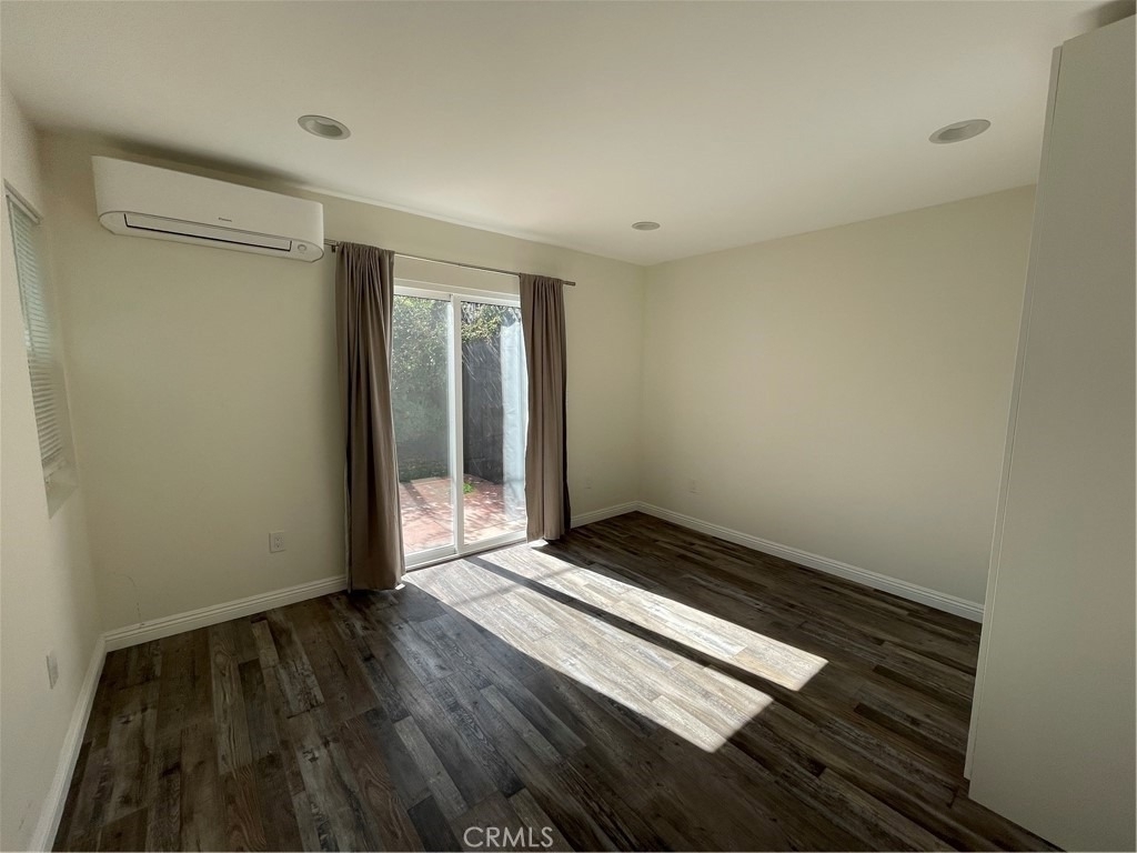 22018 Martinez St - Photo 10
