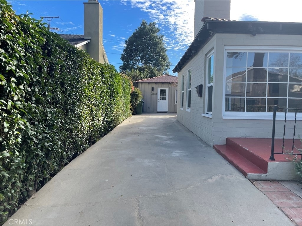 22018 Martinez St - Photo 0