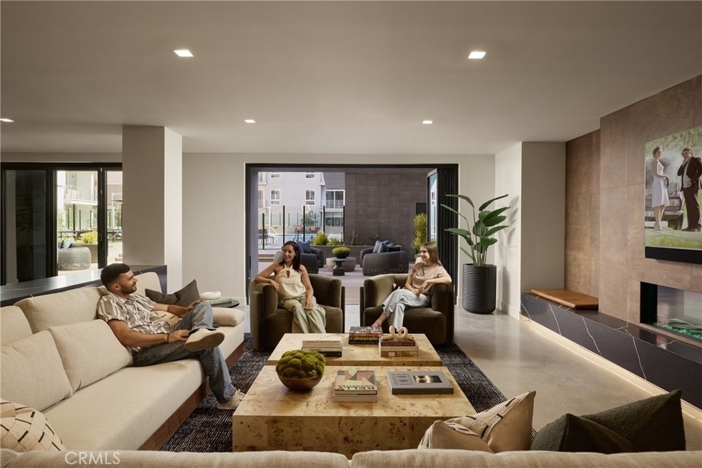 21010 Erwin Street - Photo 33