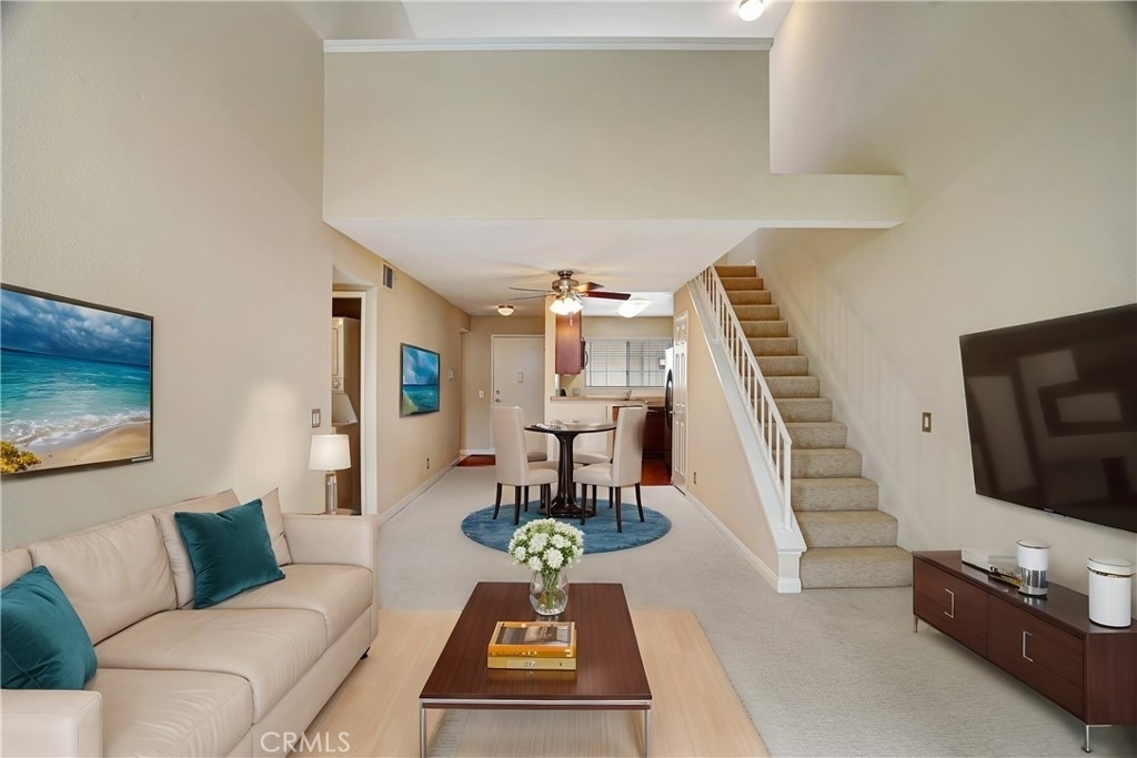 5510 Owensmouth Avenue - Photo 8