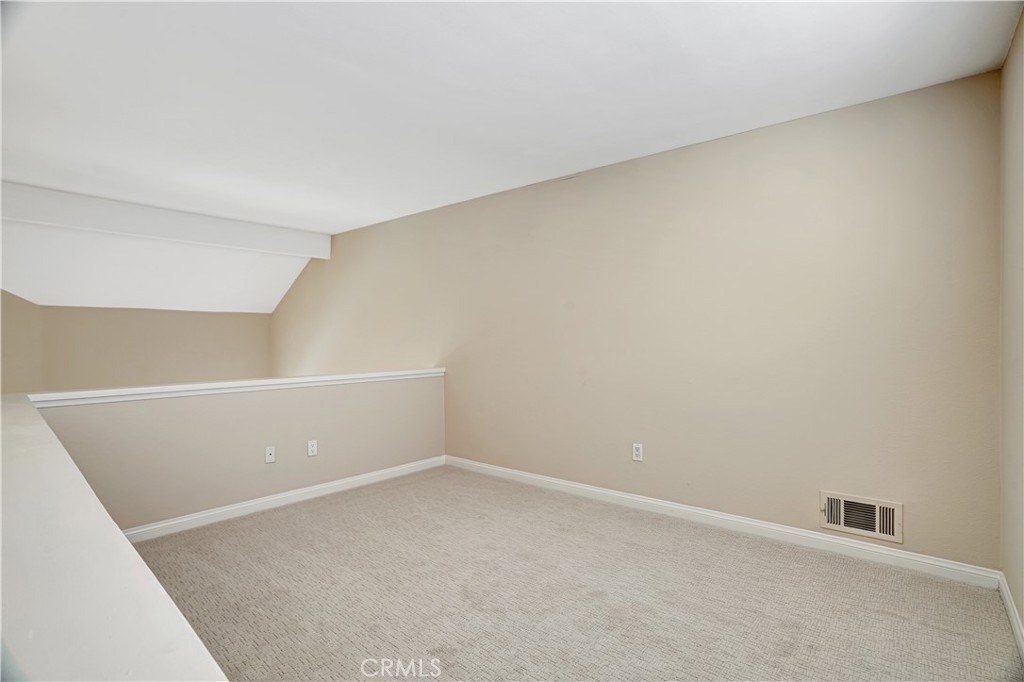 5510 Owensmouth Avenue - Photo 17