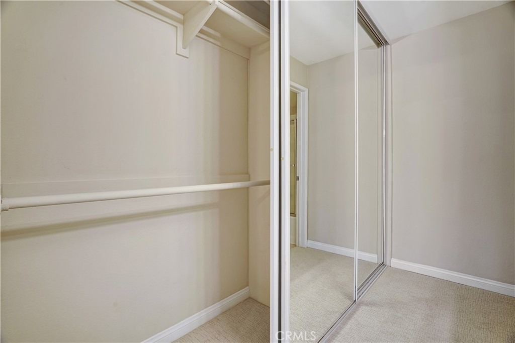 5510 Owensmouth Avenue - Photo 32