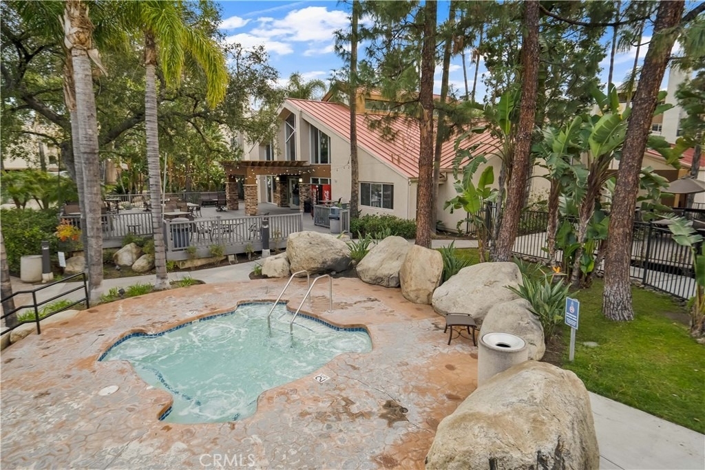5510 Owensmouth Avenue - Photo 43