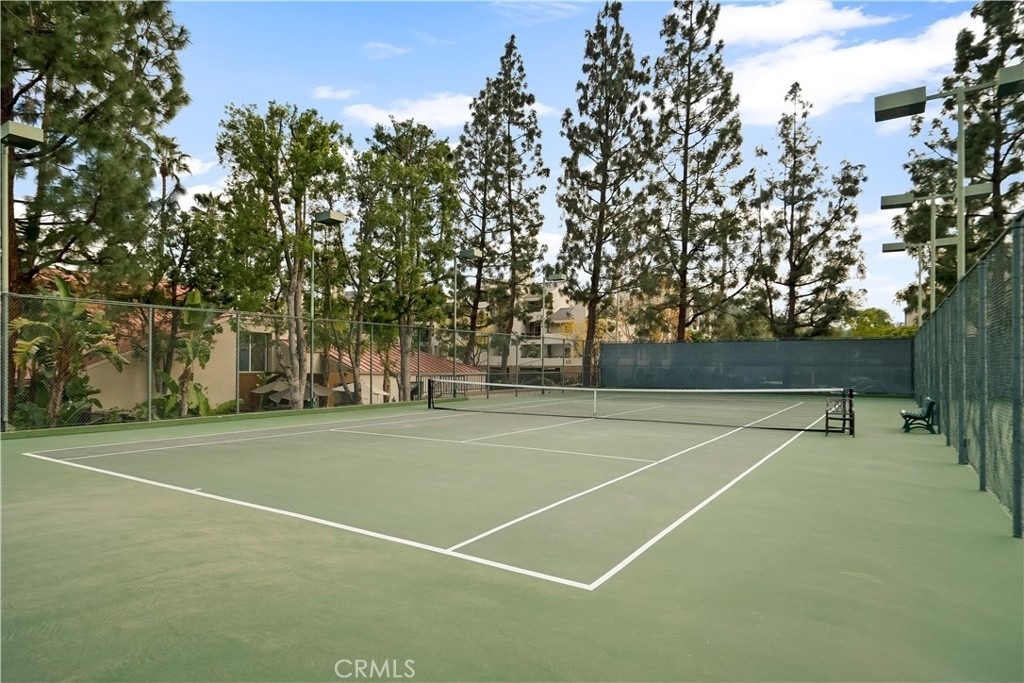 5510 Owensmouth Avenue - Photo 46