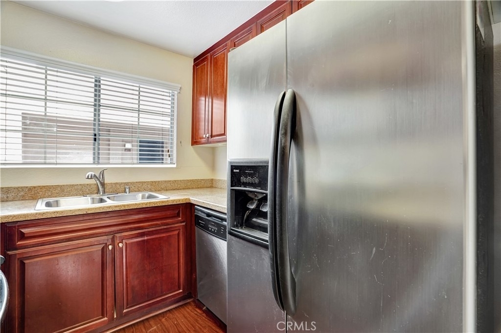 5510 Owensmouth Avenue - Photo 14