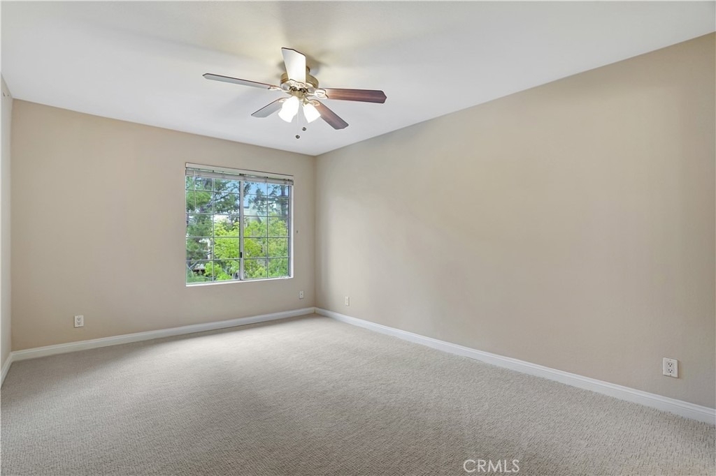 5510 Owensmouth Avenue - Photo 25
