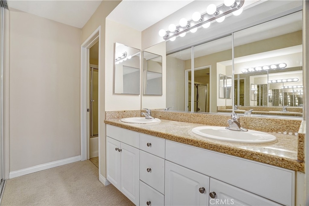 5510 Owensmouth Avenue - Photo 29