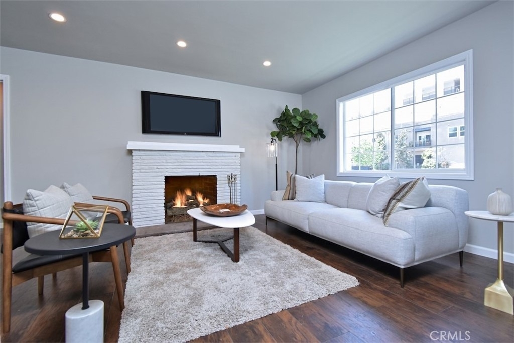 5724 Halbrent Avenue - Photo 8