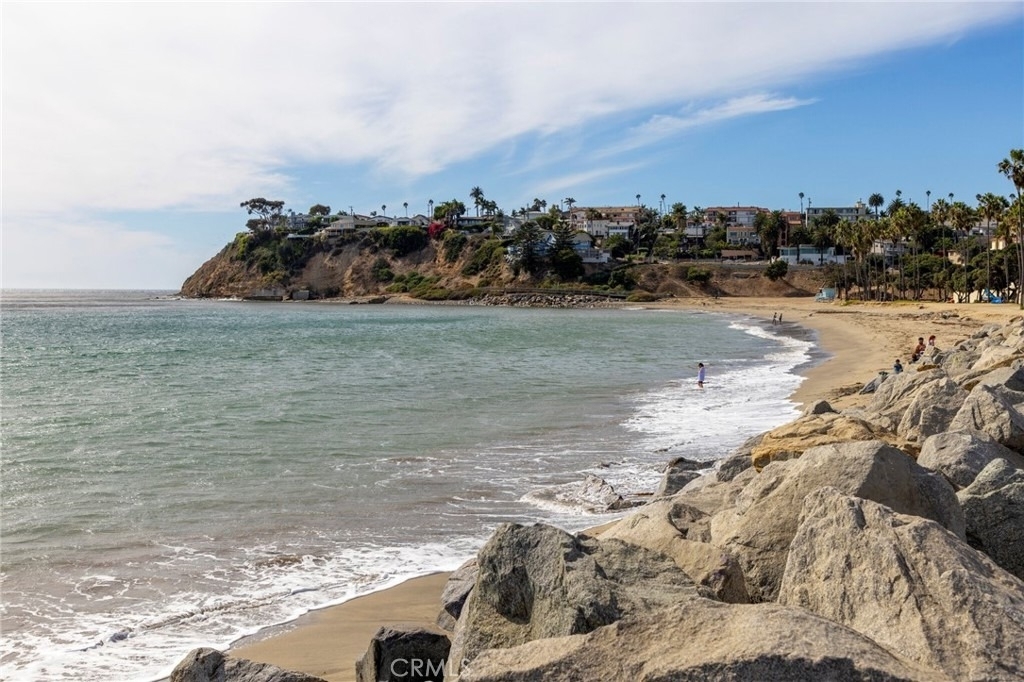 511 S Harbor - Photo 9