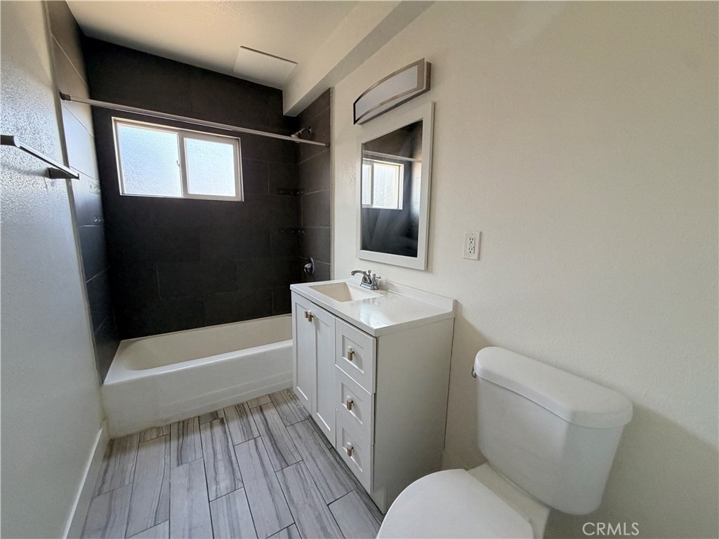 14715 Chadron Avenue - Photo 7
