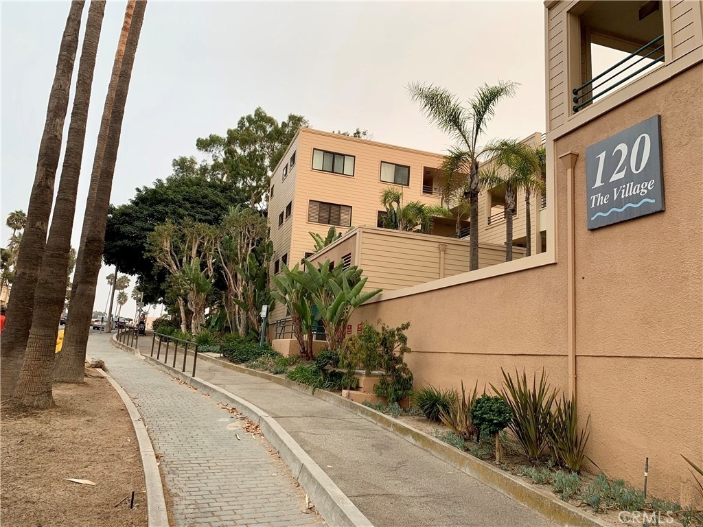 120 The Village - Photo 16