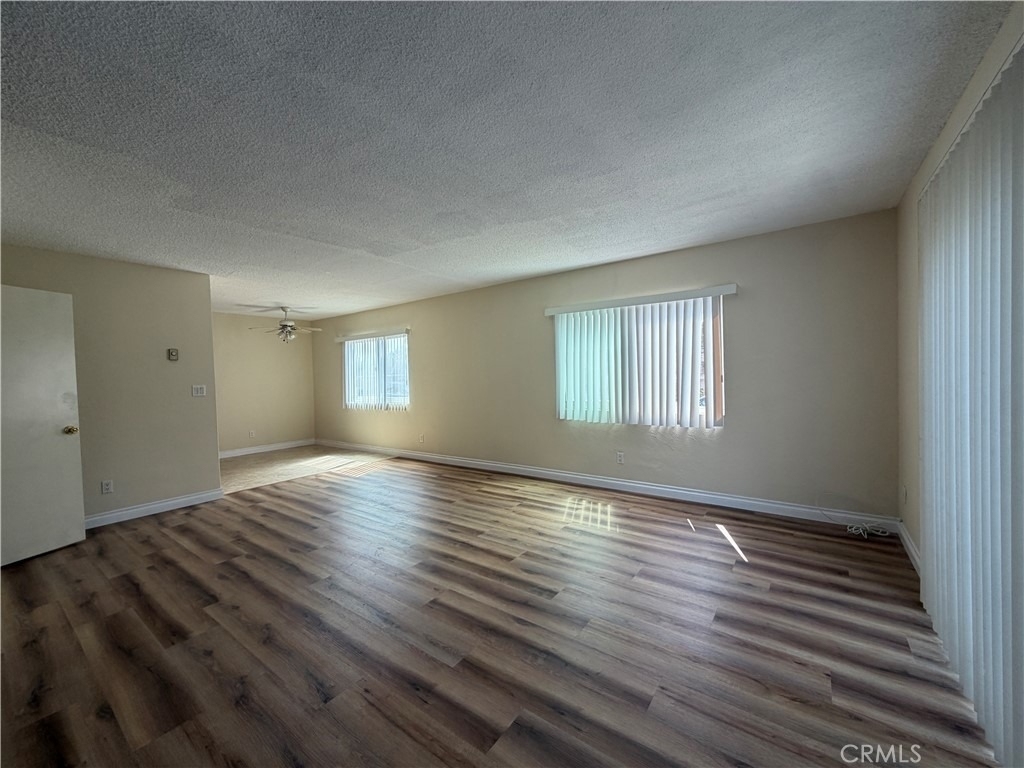 2105 Speyer Lane - Photo 5
