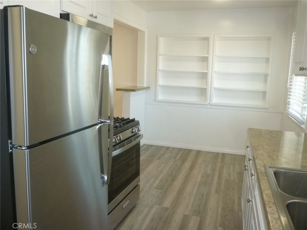 16901 Crenshaw Boulevard - Photo 8