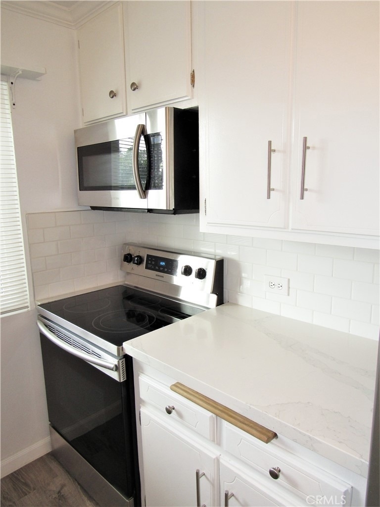 400 N Acacia - Photo 6