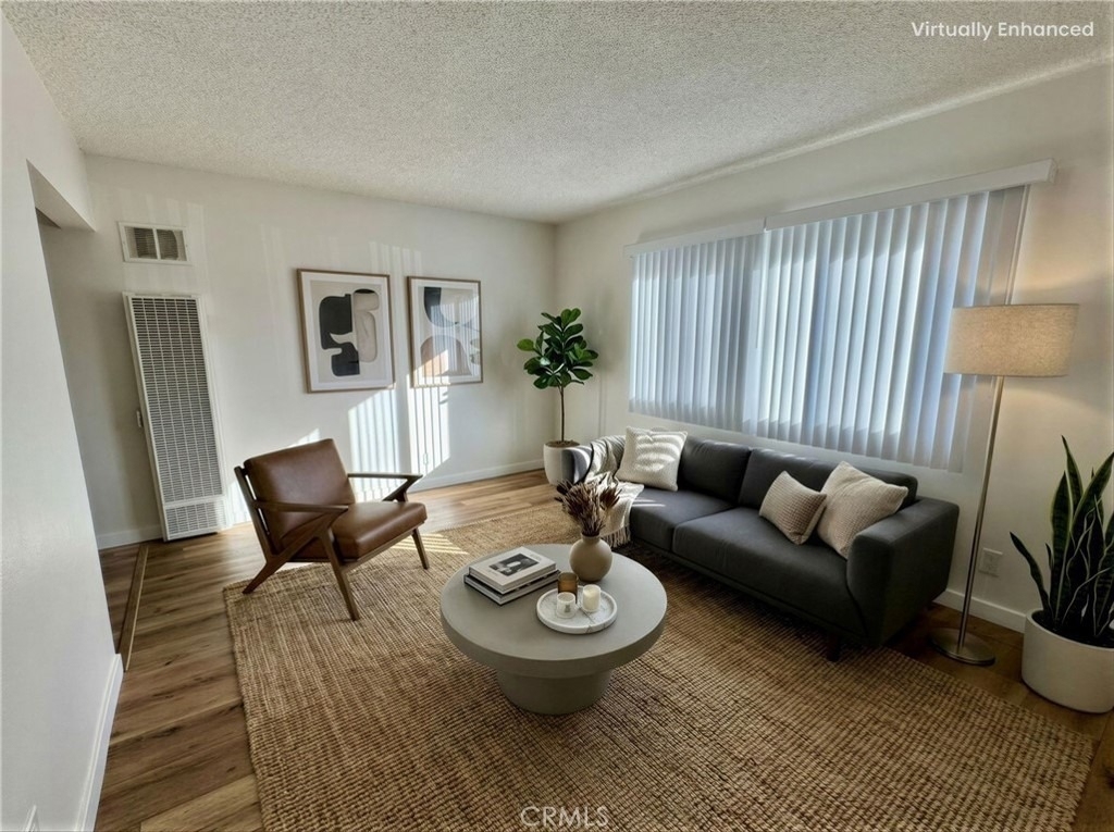 1114 N Mayfair - Photo 1