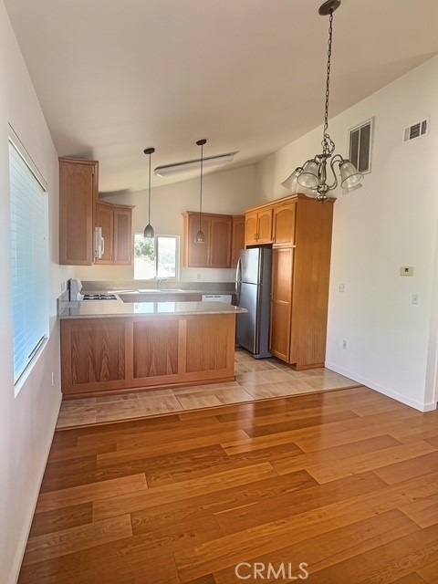 1746 Gramercy Avenue - Photo 6