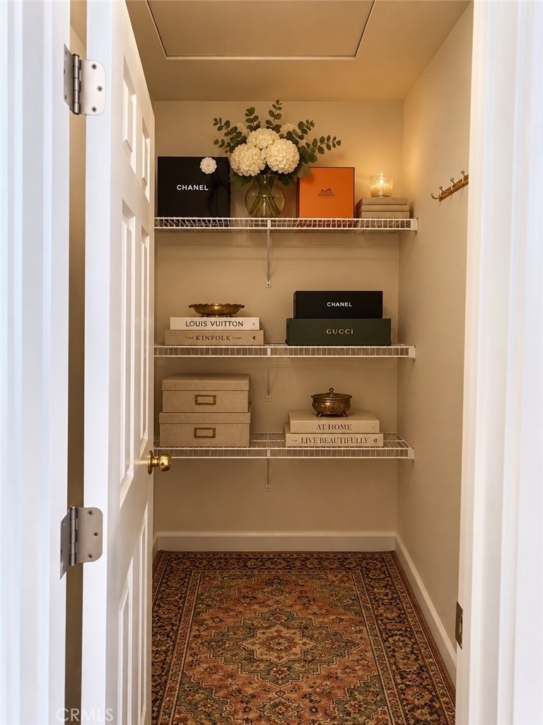 1746 Gramercy Avenue - Photo 13