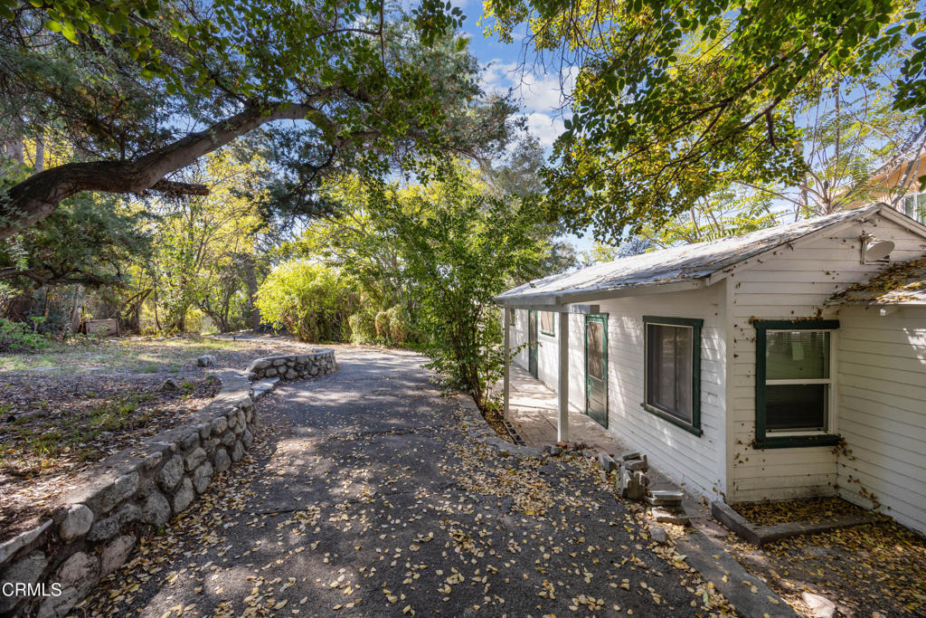 10630 Hillhaven Avenue - Photo 19
