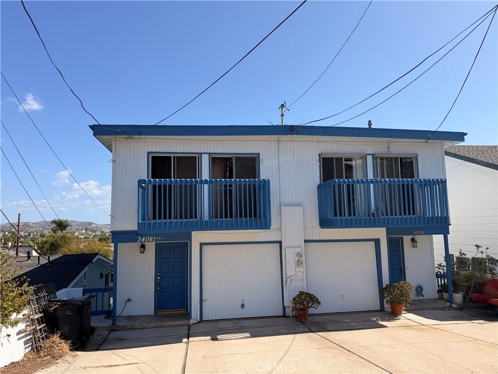 34081 Ruby Lantern Street - Photo 0