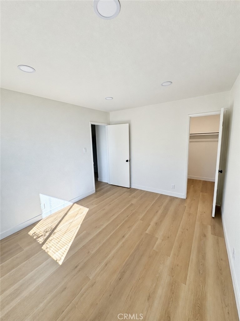 2262 W Colchester Drive - Photo 4